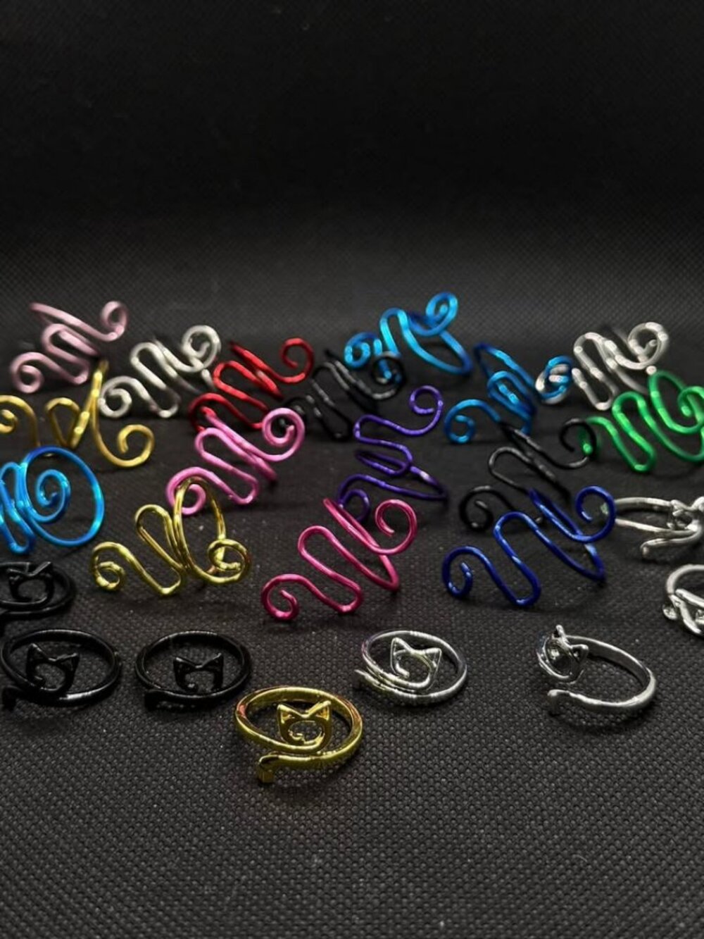 31 Piece Wire Crochet knitting Tension Rings Adjustable Cat Swirl Metal Guides